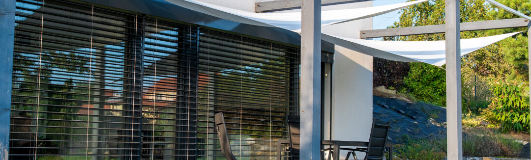 Maximising Outdoor Living with Pergolas and Outdoor Blinds